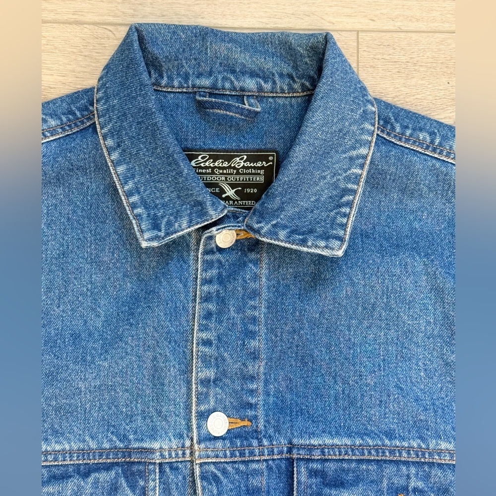 Vintage 2000’s Eddie Bauer Heavy Weight Dark Wash Denim Jacket Men’s M - Picture 3 of 7